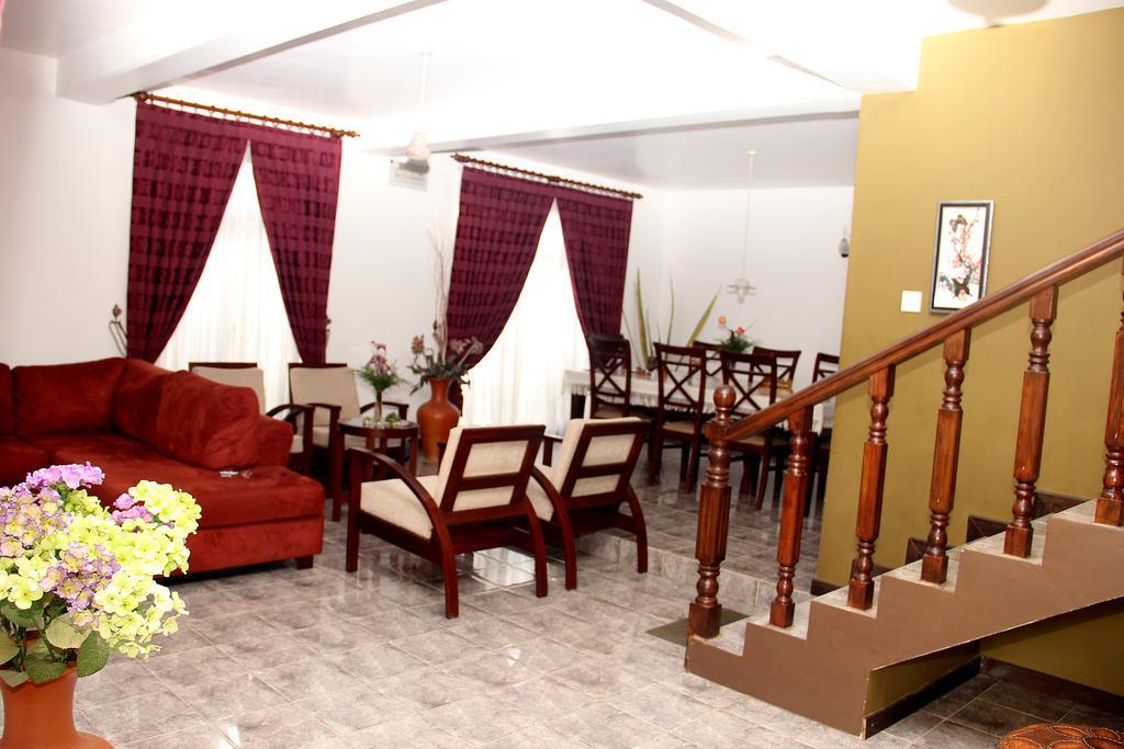 Perera Homestay Nuwara Eliya Dış mekan fotoğraf
