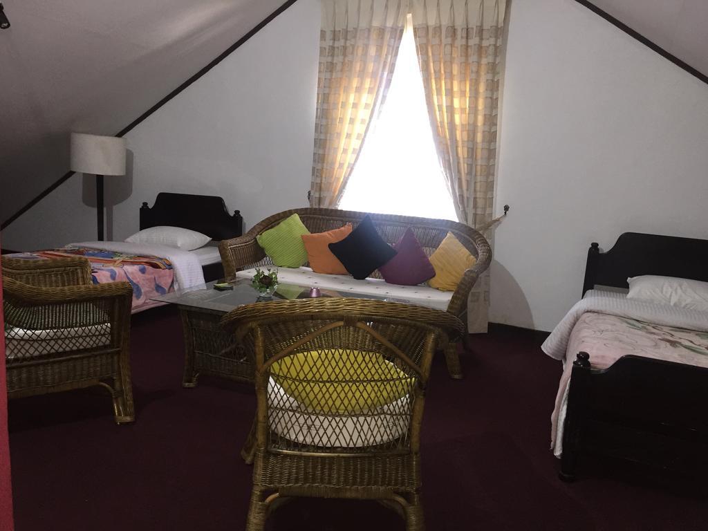 Perera Homestay Nuwara Eliya Dış mekan fotoğraf